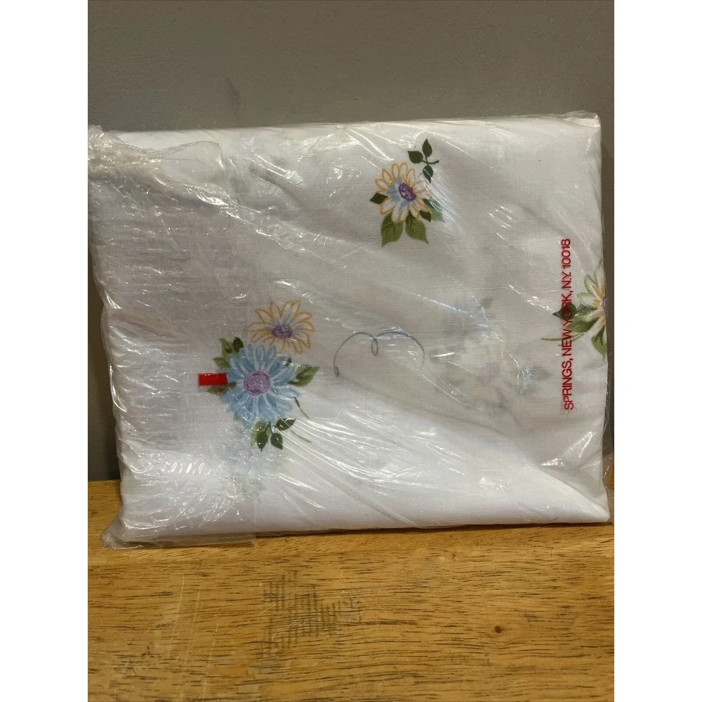 Vintage Selected Seconds Daisies Twin‎ Flat Sheet Floral Design New Old Stock
